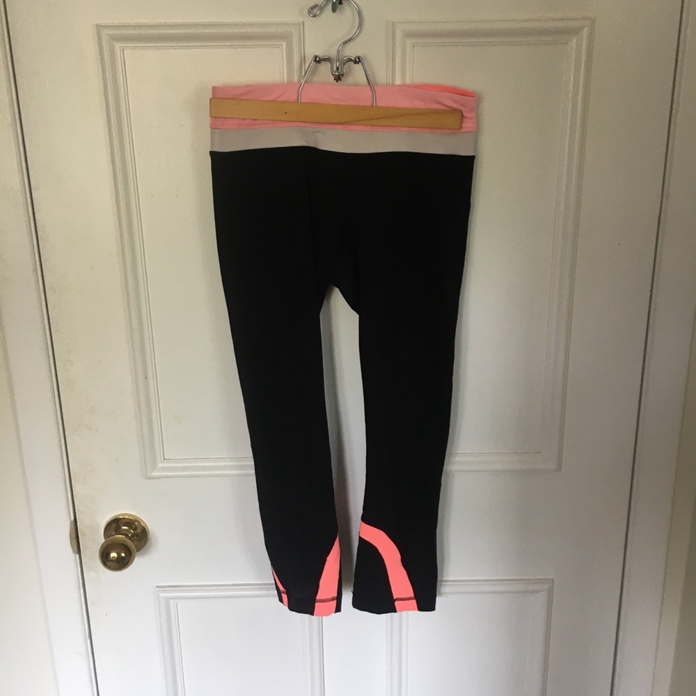Excellent Lululemon Inspire Crops